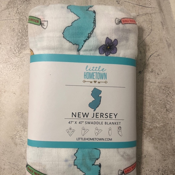 Little Hometown NJ swaddle - Picture 1 of 2